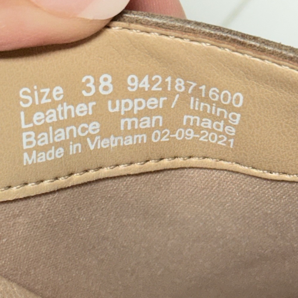 Dansko Berry Mushroom Burnished Nubuck Leather Convertible Clog Mule Sz 38 US 8 - Picture 9 of 11